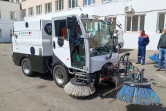 Дорожные предприятия города получат 265 единиц современной уборочной техники