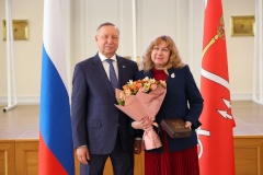 Губернатор Санкт‑Петербурга наградил лучших социальных работников Фрунзенского района