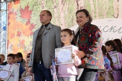 В Невском районе прошёл традиционный уличный праздник «Есенинские чтения»