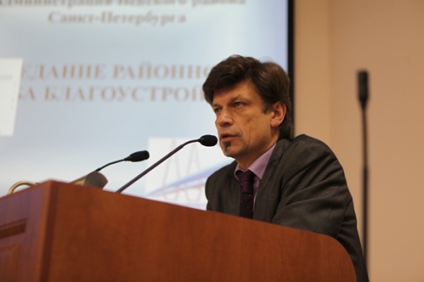 В администрации Невского района обсудили подготовку к осеннему месячнику по благоустройству