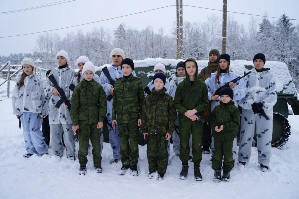 Ребята из Невского района приняли участие в открытии центра специальной подготовки «Гвардия»