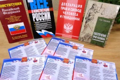 Юные кировчане побывали на акции, посвященной 25-летию избирательной системы Российской Федерации