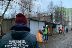 Комитетом по контролю за имуществом Санкт‑Петербурга освобождается земельный участок площадью 1,5 тыс. кв. м, незаконно занятый под размещение гаражных строений