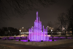 В честь Международного женского дня световые фонтаны в Казанском и Нахимовском скверах окрасятся в цвет нежности и весны