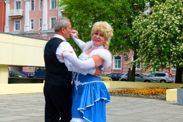 Жительница Невского района стала победительницей конкурса для женщин элегантного возраста в номинации «Вокальное мастерство» 