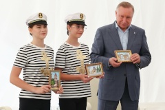 Александр Беглов открыл пятую летнюю смену для мариупольских школьников в лагере «Дружных»