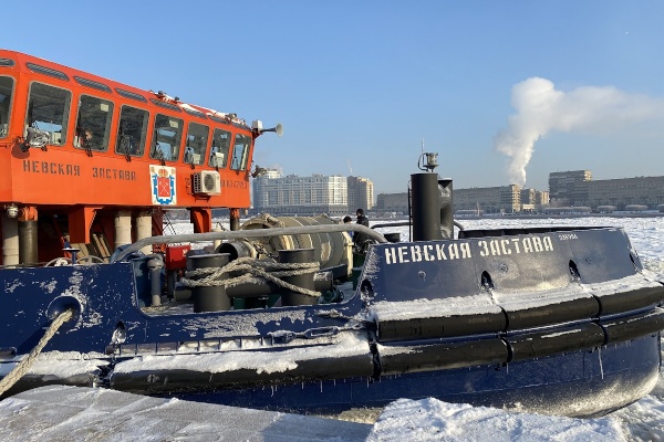 Ледокол «Невская застава» на страже экологической безопасности