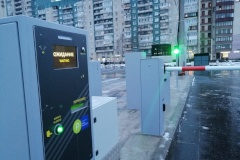 Начала работу перехватывающая автостоянка у станции метро «Проспект Большевиков»