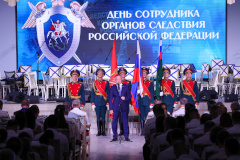 Александр Беглов: Петербургским Главным следственным управлением в 2024 году раскрыто около 3,5 тысяч преступлений – это показатель высокой квалификации сотрудников