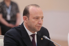 Владимир Квинт: Петербургу необходимо наладить координацию между научно-исследовательскими институтами