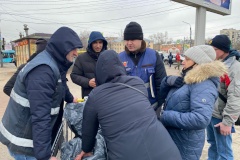 Рейды по борьбе с незаконной уличной торговлей проведены в трёх районах города