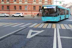 Общественному транспорту на Суворовском проспекте обеспечат «зеленую волну»