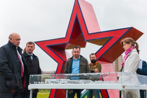 Городская комиссия проинспектировала объекты, представленные в смотре-конкурсе на лучшее комплексное благоустройство в Невском районе