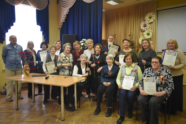 Во Фрунзенском районе состоялся фестиваль авторской поэзии «Строки, опаленные войной»