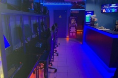 Рейд по компьютерным клубам Петербурга: выявлены нарушения