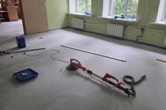 В Выборгском районе продолжается ремонт объектов образования