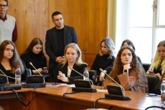 Студенты СПбГУ узнали о карьерных возможностях на госслужбе и прошли пробную оценку в МКР