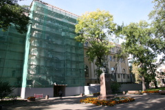 Завершается реставрация фасадов главного здания Александринской женской больницы на Маяковского, 12