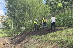 В Выборгском районе начали благоустройство береговой линии Нижнего Суздальского озера