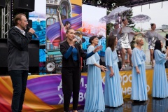 Большой фестиваль творчества подарил красочное завершение лета