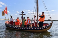 Сестрорецкий водоход в честь 170-летия со дня чудесного спасения города