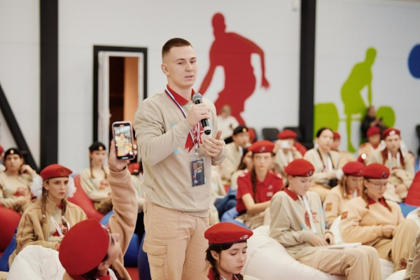 Шесть юнкоров из Санкт‑Петербурга представили регион на всероссийском медиафоруме