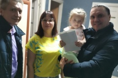 Сотрудники Комитета по вопросам законности присоединились к акции «Дерево желаний» и поздравили семью участника СВО