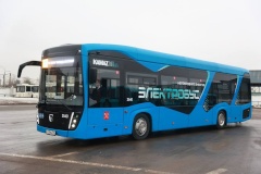 В Петербурге проводятся испытания нового электробуса  КАМАЗ-6282 ONC с ночной зарядкой