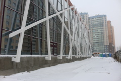 Комитет по строительству проинспектировал строительство самой крупной общеобразовательной школы 