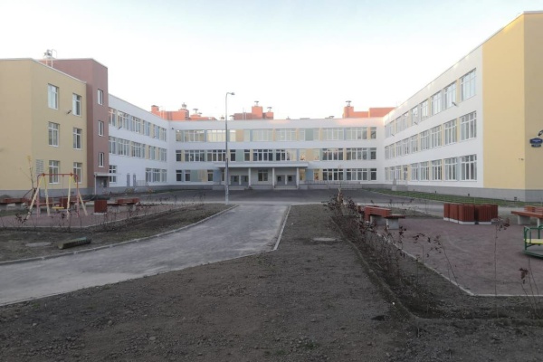 В Московском районе завершено строительство новой школы на 825 мест