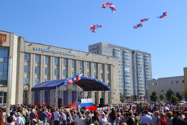 День Государственного флага РФ во Фрунзенском районе 22.08.2015