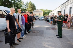 Весенний призыв на военную службу в Петродворцовом районе