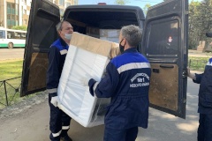 Вручение нового газового оборудования нуждающимся жителям района