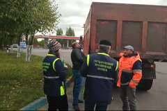 Состоялся экологический рейд в Невском районе