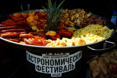 В Петербурге стартовал гастрофестиваль