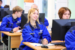 Александр Беглов открыл в Колпино новый учебно-лабораторно-производственный центр «ПРОМТЕХ» на базе Академии промышленных технологий