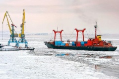 Александр Беглов: В 2025 году петербургские предприятия заключили с арктическими регионами контракты на сумму свыше 61 миллиарда рублей – на 21 процент больше, чем годом ранее