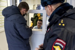 Сотрудники администрации проверили более шести тысяч объектов потребительского рынка