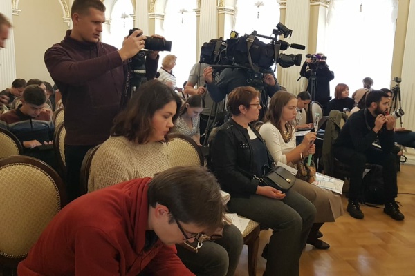 Пресс-конференция, посвященная итогам ликвидации технологического нарушения на Измайловском проспекте, дом 20