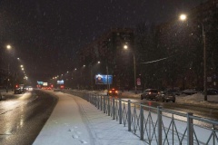 На проспекте Художников проведена замена светильников