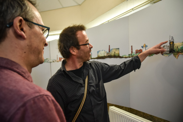 В Музее истории Кронштадта открылась  выставка французского художника Себастьена Томазо «Где хочу - когда хочу» в рамках летного международного экологического проекта «По следам КронФеста». 