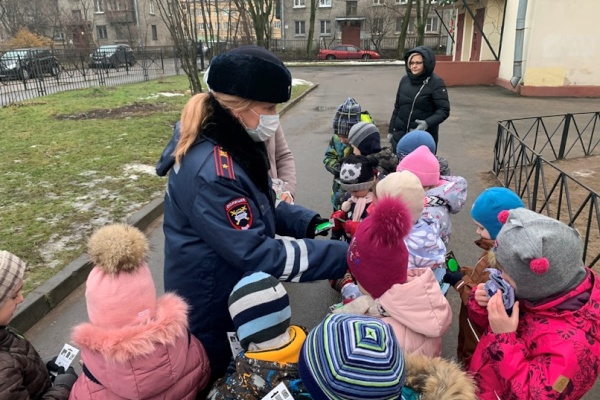 «Безопасный новый год» или «Внимание-дети!»