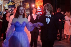 «Дзержинец» оживил историю в танце: в Петербурге прошел «Бал защитников Отечества»