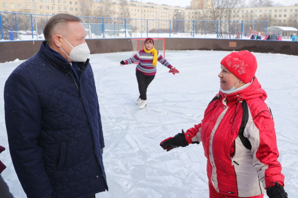 Посещение спортивной площадки на Пражской улице