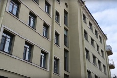 В Кронштадте ведутся работы по замене трубопровода на Коммунистической, 5