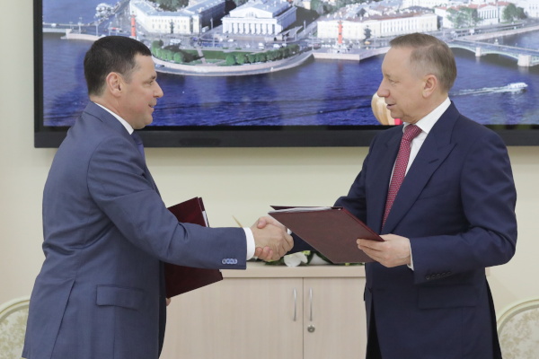 Санкт‑Петербург и Ярославская область подписали дорожную карту по развитию сотрудничества
