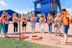 Руководители лагерей дневного пребывания детей Невского района приняли участие в занятии по безопасности на воде