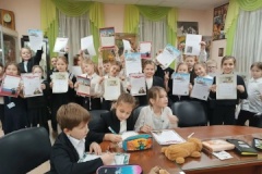 Новогодняя полевая почта от школьников Петроградского района отправилась на передовую