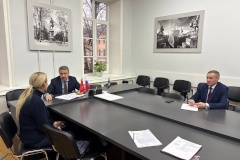 Глава Кронштадтского района Андрей Кононов провел личные приемы граждан