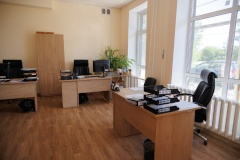 Новые дворницкие и ангары для спецтехники с местами отдыха механизаторов: новая система уборки внутриквартальных территорий в действии